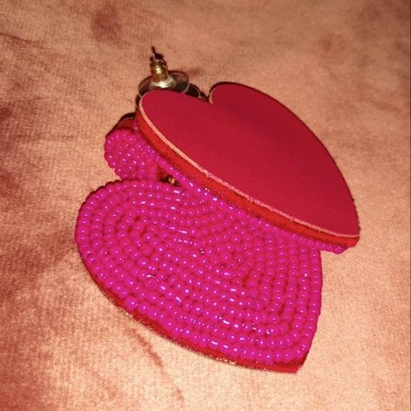 Handmade Large Fuchsia Heart Beaded Earrings Seed Beads Statement Jewelry New - Picture 5 of 10